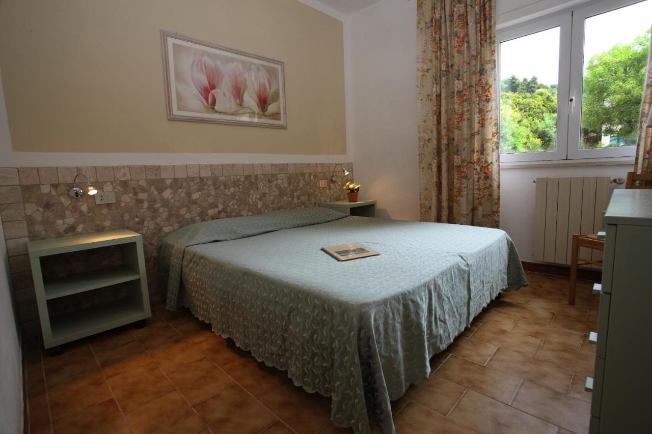 Appartamenti Tallinucci Lacona Exterior foto